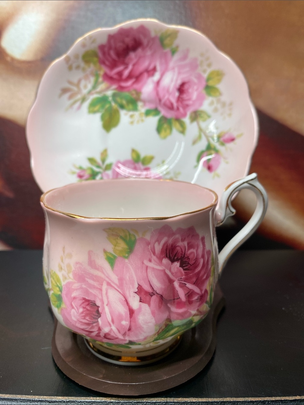 🍇Vintage 1950s Royal Albert  Tea Cup & Saucer American Beauty Pink Ombre